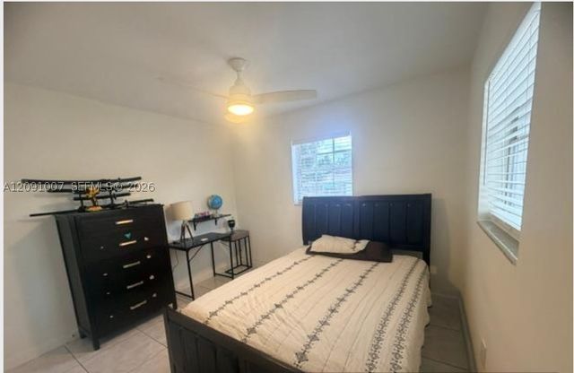 2630 De Soto Dr, Miramar, FL 33023