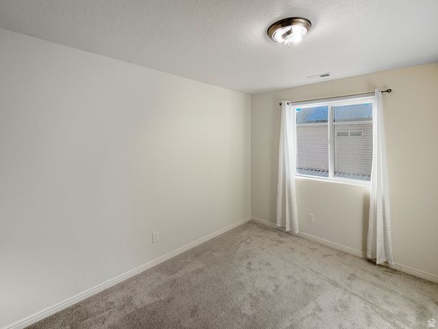 920 W STONEHAVEN DR, North Salt Lake, UT 84054