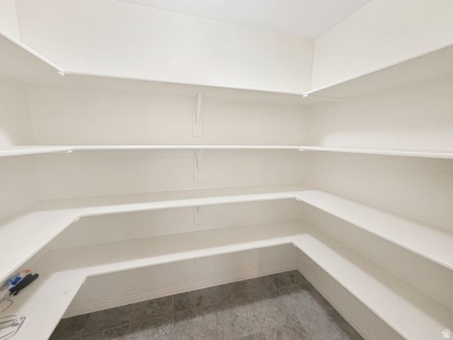 920 W STONEHAVEN DR, North Salt Lake, UT 84054