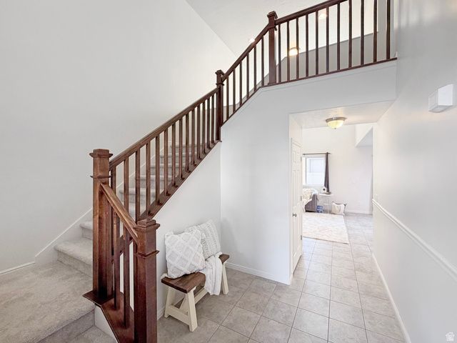 920 W STONEHAVEN DR, North Salt Lake, UT 84054