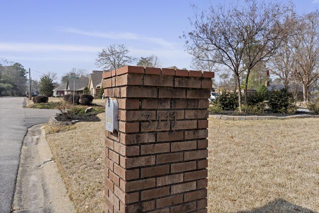 3111 Prince George Rd., Hattiesburg, MS 39402