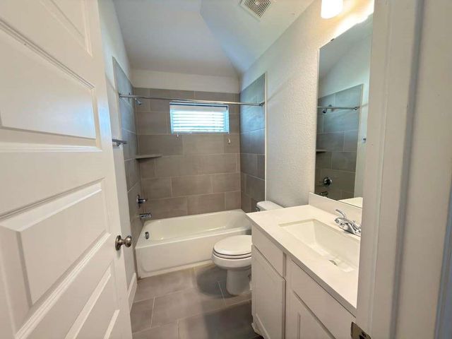 7510 Spiceberry Lodge Court, Katy, TX 77493