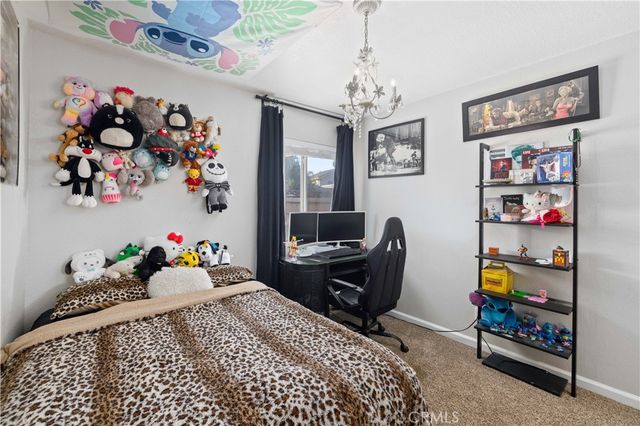 1832 Ivory, Palmdale, CA 93550