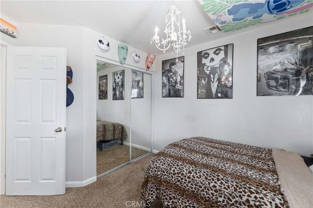 1832 Ivory, Palmdale, CA 93550