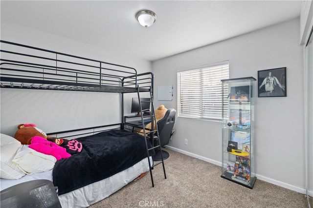 1832 Ivory, Palmdale, CA 93550