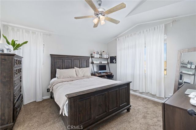 1832 Ivory, Palmdale, CA 93550