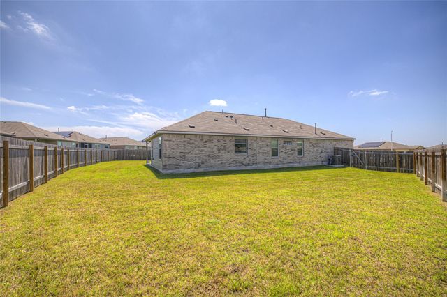 117 Winged Foot CT, San Marcos, TX 78666