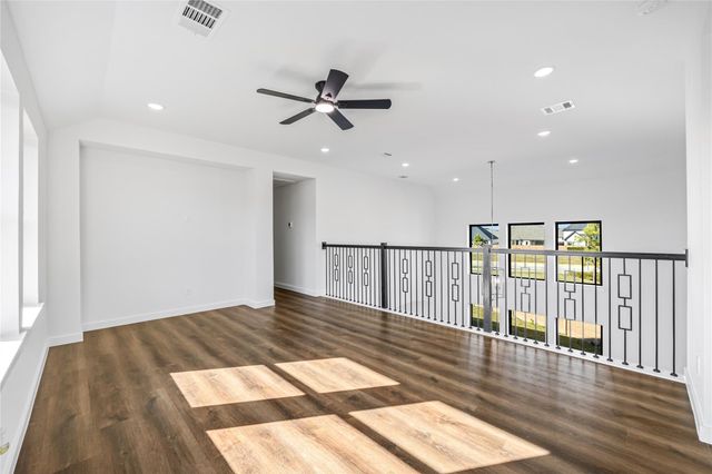 5106 Sistine Drive, Manvel, TX 77583