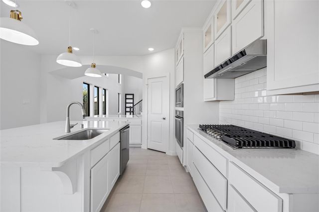 5106 Sistine Drive, Manvel, TX 77583