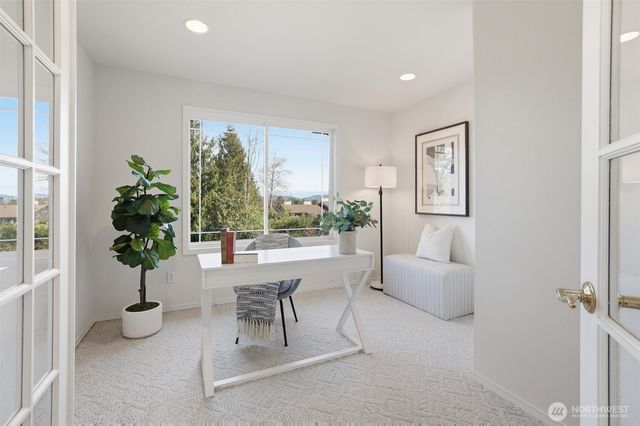 7741 152nd Avenue NE, Redmond, WA 98052