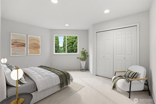 7741 152nd Avenue NE, Redmond, WA 98052