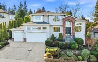 7741 152nd Avenue NE, Redmond, WA 98052
