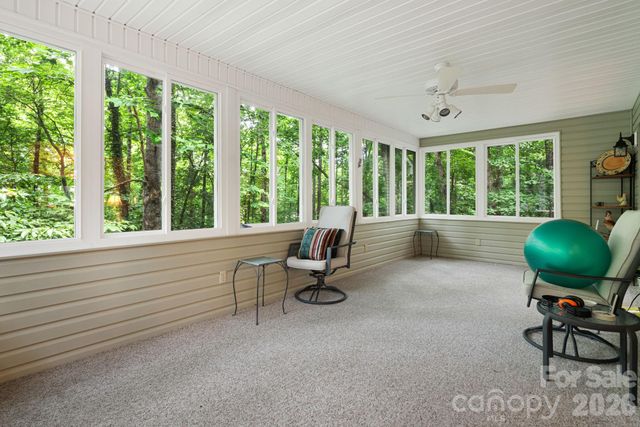 1851 Riverview Court, Hendersonville, NC 28739