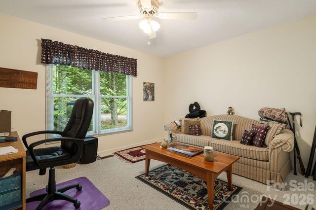 1851 Riverview Court, Hendersonville, NC 28739