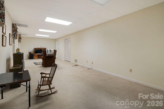 1851 Riverview Court, Hendersonville, NC 28739