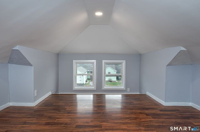 87 Melrose Avenue, Waterbury, CT 06705