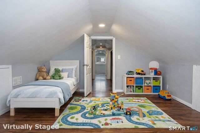 87 Melrose Avenue, Waterbury, CT 06705