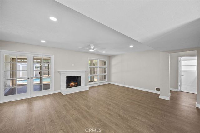 1514 E Palm, Orange, CA 92866