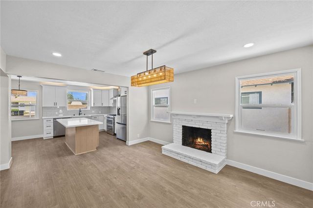 1514 E Palm, Orange, CA 92866