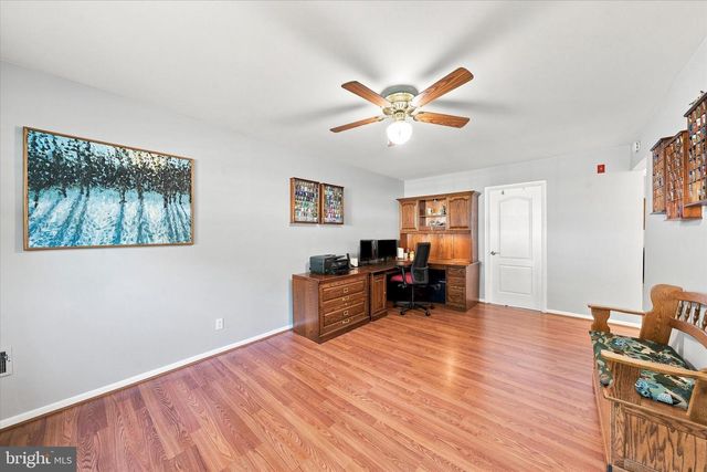 68 E SHADY DR, Newark, DE 19713