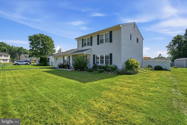 68 E SHADY DR, Newark, DE 19713