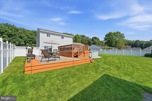 68 E SHADY DR, Newark, DE 19713