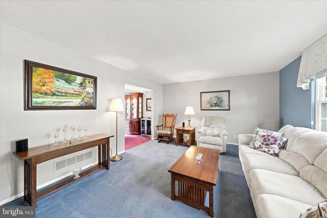 68 E SHADY DR, Newark, DE 19713