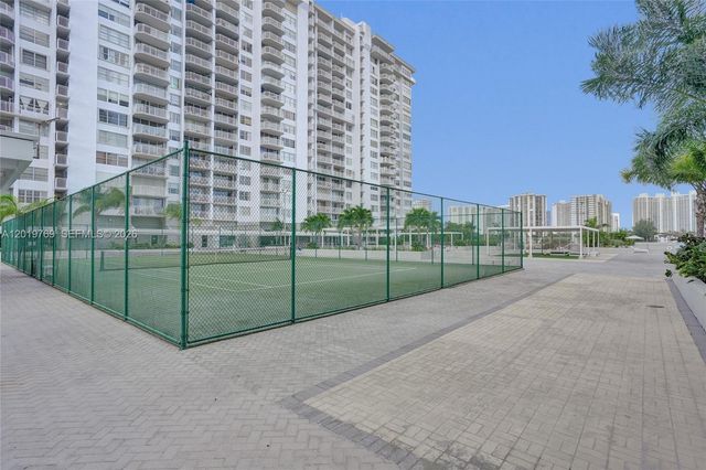 18021 Biscayne Blvd 1804, Aventura, FL 33160
