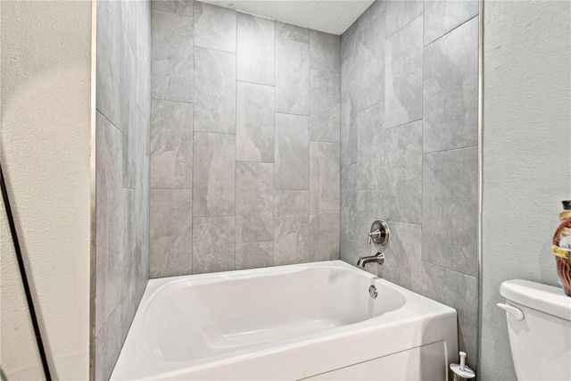 4300 LENOX BOULEVARD, Orlando, FL 32811