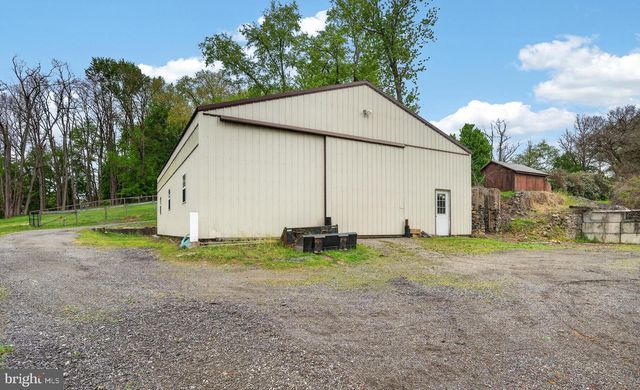 414 BIRMINGHAM RD, West Chester, PA 19382