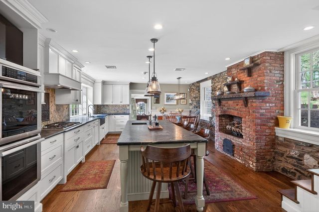 414 BIRMINGHAM RD, West Chester, PA 19382