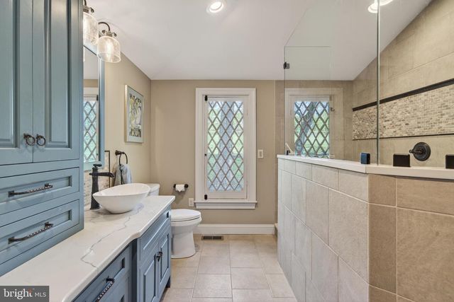 414 BIRMINGHAM RD, West Chester, PA 19382