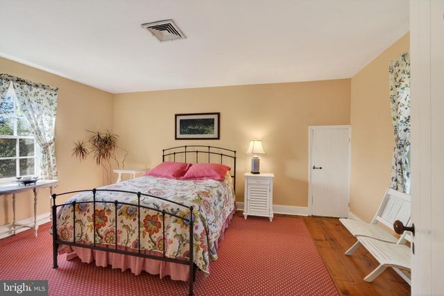 414 BIRMINGHAM RD, West Chester, PA 19382