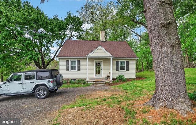 414 BIRMINGHAM RD, West Chester, PA 19382