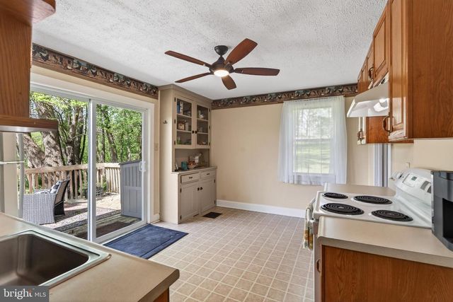 414 BIRMINGHAM RD, West Chester, PA 19382
