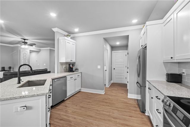 832 E Buchanan Street, Prairie Grove, AR 72753