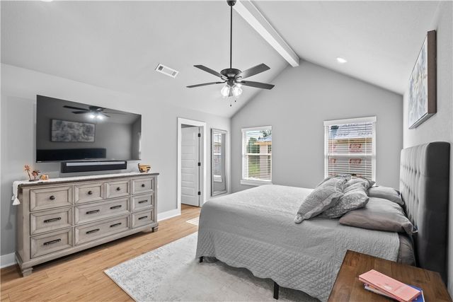 832 E Buchanan Street, Prairie Grove, AR 72753