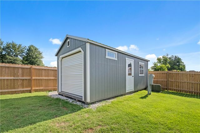 832 E Buchanan Street, Prairie Grove, AR 72753