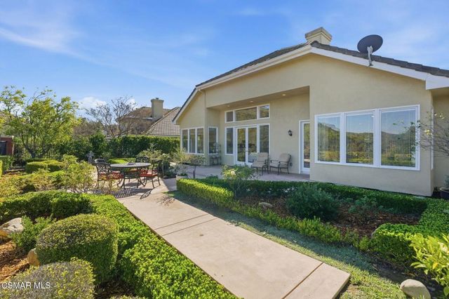 491 Ravensbury Street, Lake Sherwood, CA 91361