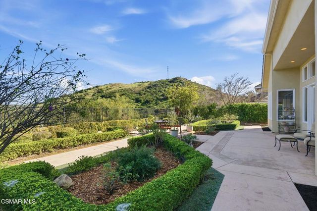 491 Ravensbury Street, Lake Sherwood, CA 91361