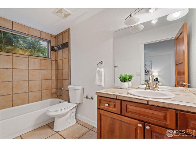 1080 E 13th Ave 403, Denver, CO 80218