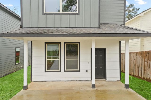 11964 Canal Street, Willis, TX 77318