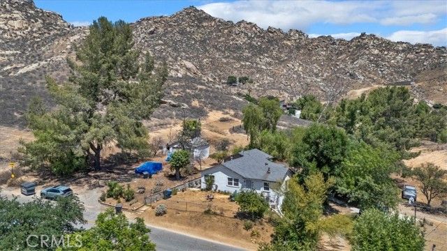 2090 Mt Vernon Avenue, Riverside, CA 92507