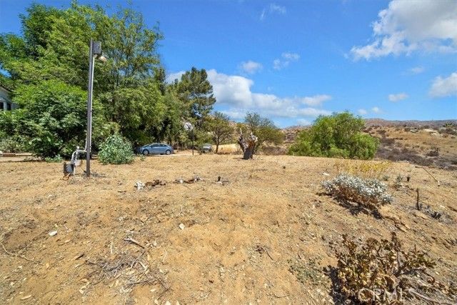 2090 Mt Vernon Avenue, Riverside, CA 92507