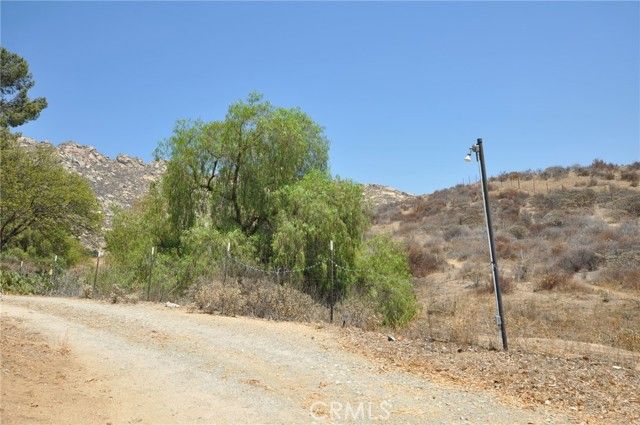 2090 Mt Vernon Avenue, Riverside, CA 92507