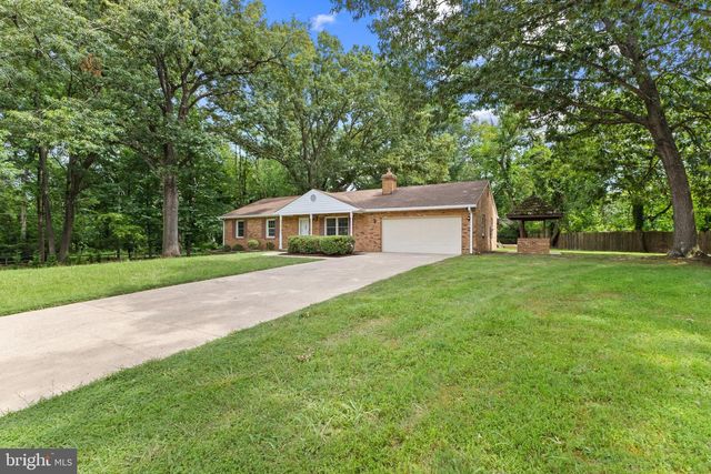 3801 MARGAY CT, Alexandria, VA 22309