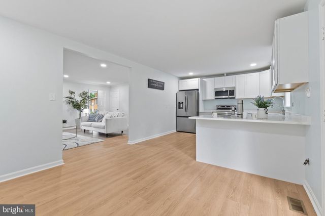 3801 MARGAY CT, Alexandria, VA 22309
