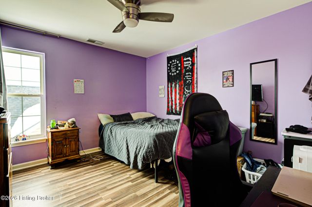 10611 Providence Dr, Louisville, KY 40291