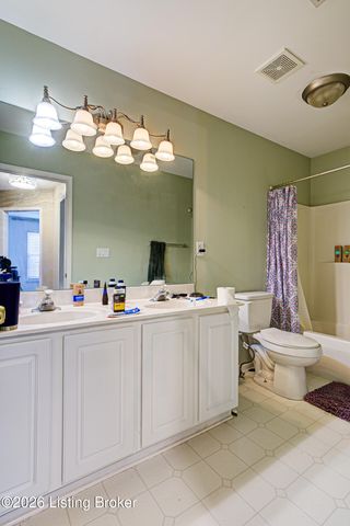 10611 Providence Dr, Louisville, KY 40291