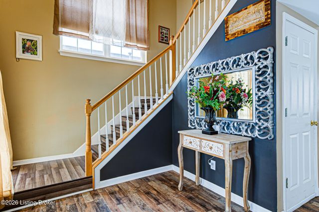 10611 Providence Dr, Louisville, KY 40291